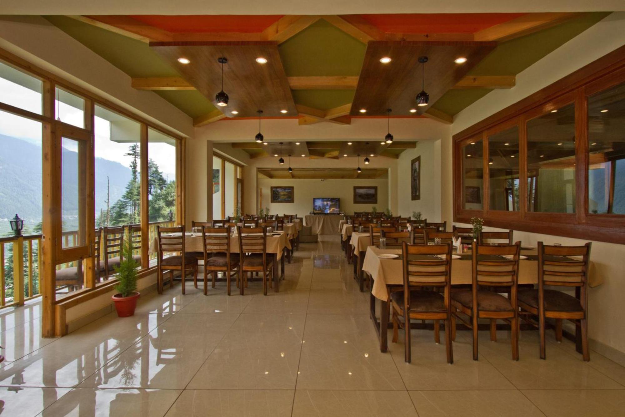 Goroomgo Hotel Bd Resort Manali - Excellent Stay With Family, Parking Facilities Экстерьер фото