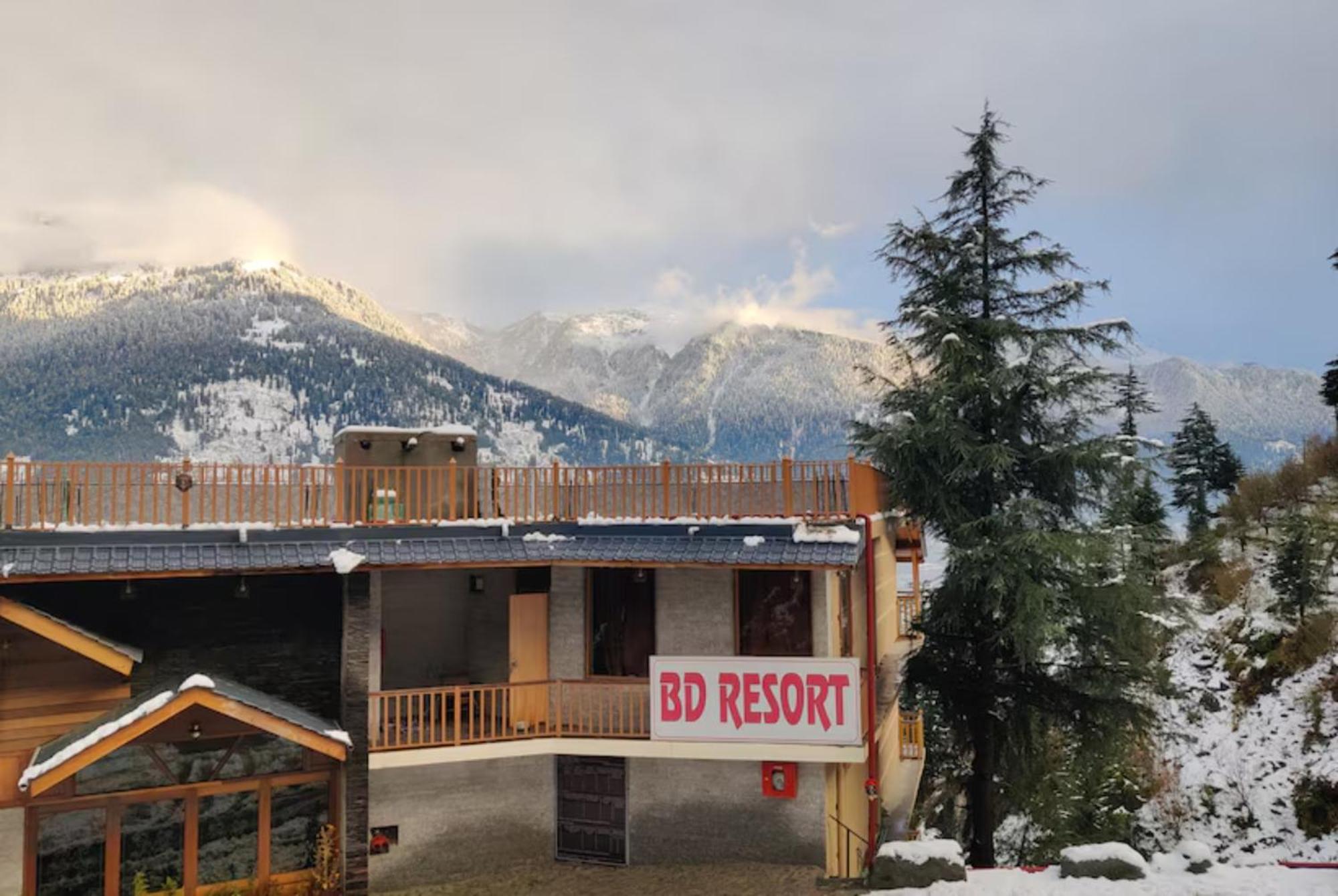 Goroomgo Hotel Bd Resort Manali - Excellent Stay With Family, Parking Facilities Экстерьер фото