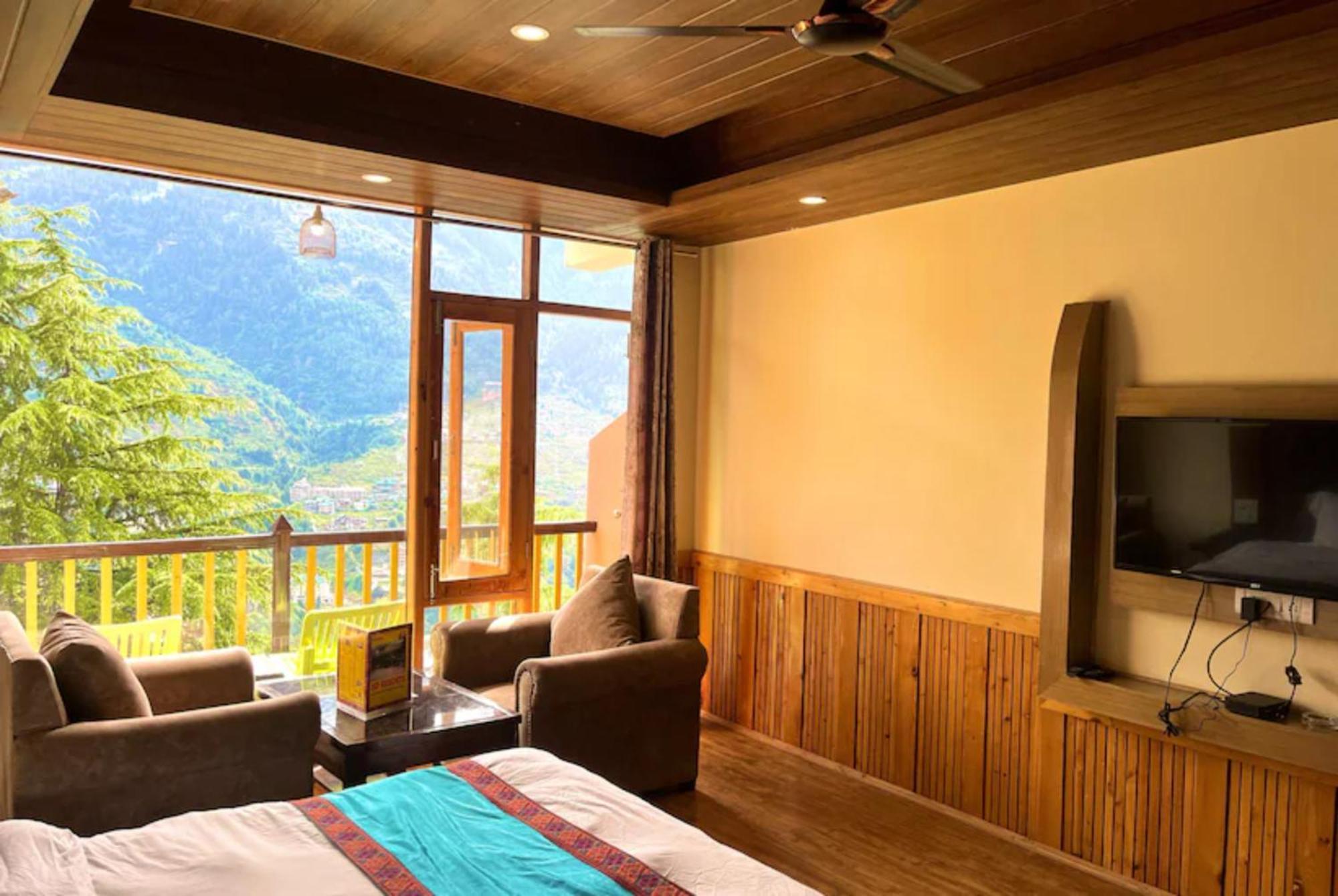 Goroomgo Hotel Bd Resort Manali - Excellent Stay With Family, Parking Facilities Экстерьер фото